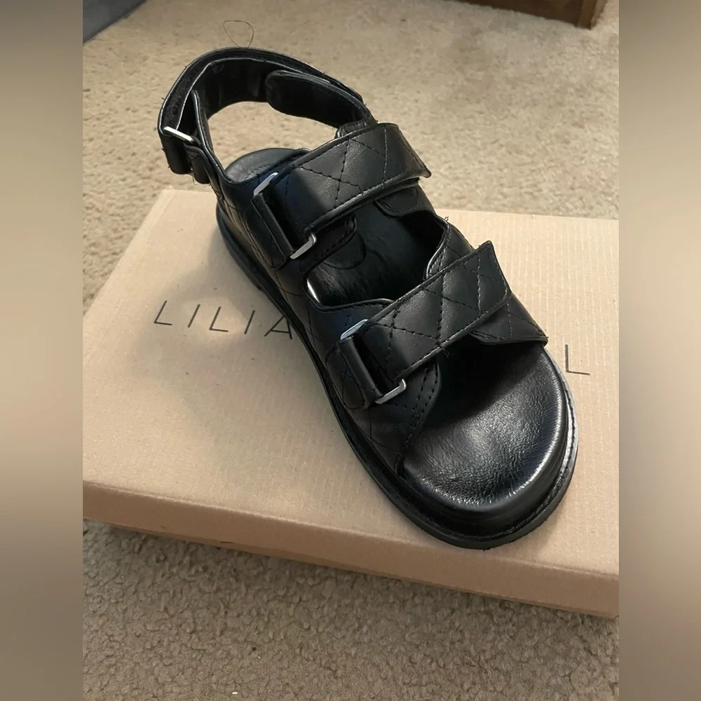 Chunky Leather Sandals - Picture 2 of 13